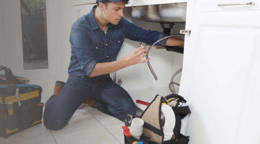 Professional sink repair in Midland, MI